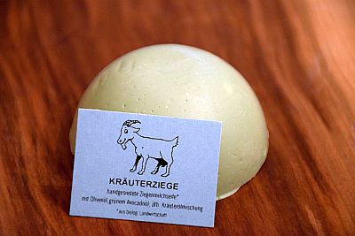 Bio Ziegenmilchseife Kräuterziege